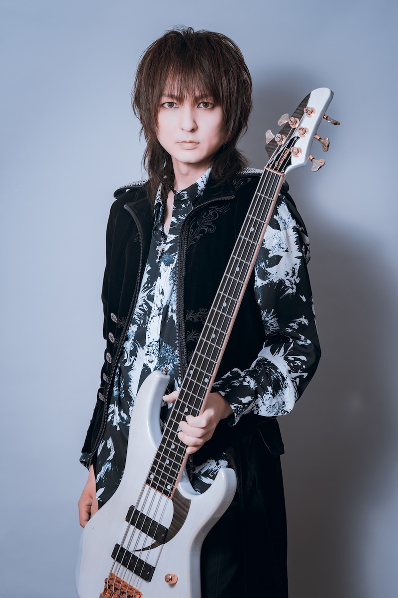 燿（摩天楼オペラ）