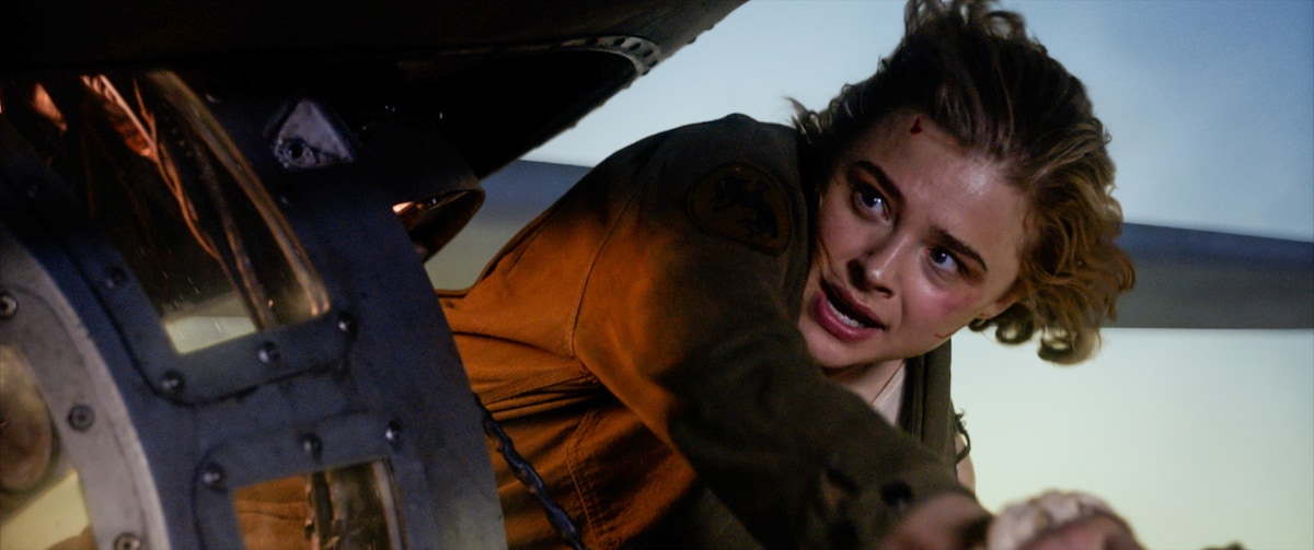 「シャドウ・イン・クラウド」