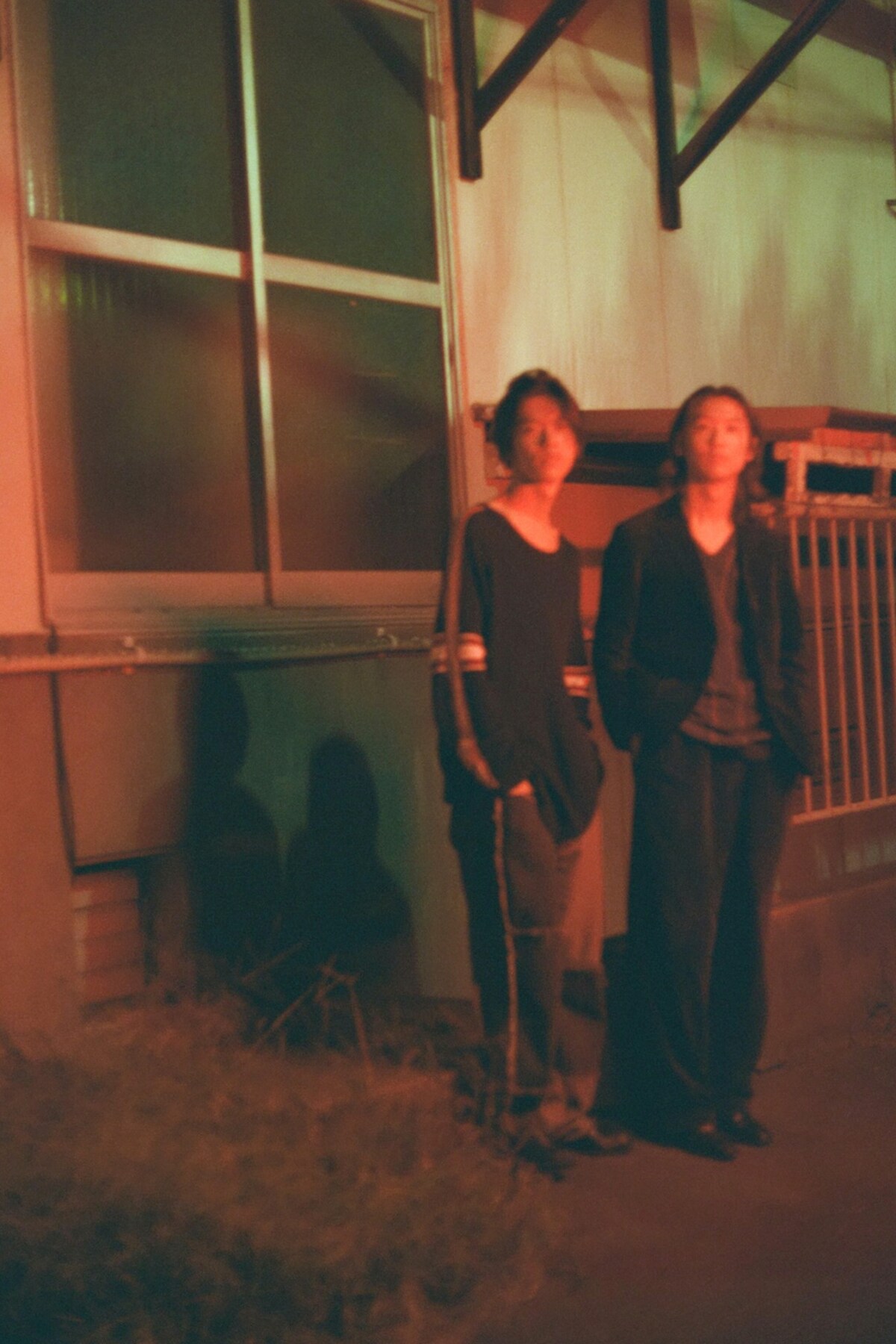 左から保田優真(Dr)、田中利幸(Key)。