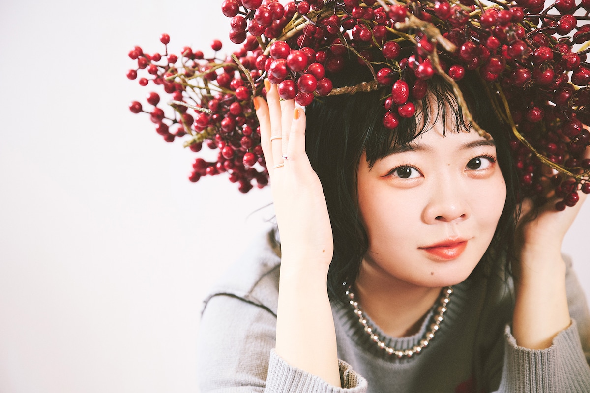 宮崎朝子（G, Vo）