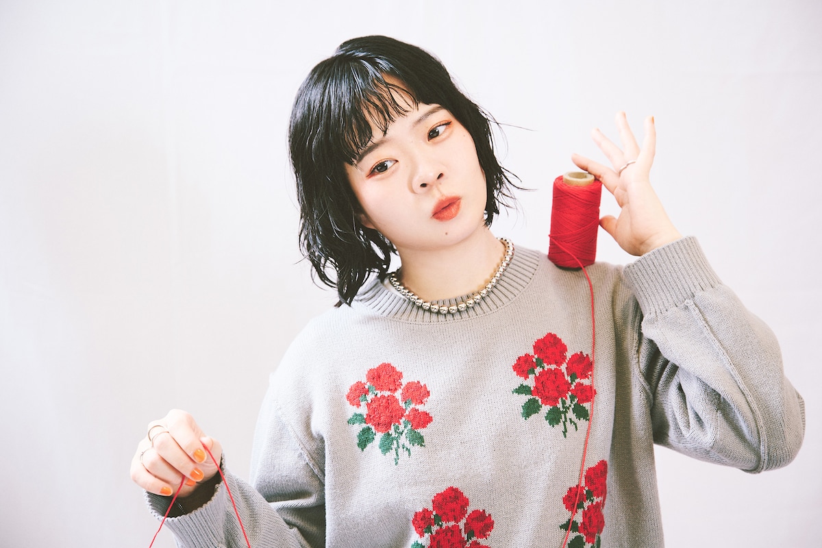 宮崎朝子（G, Vo）