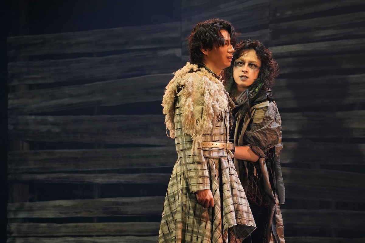 少年社中 25周年記念ファイナル 第42回公演「テンペスト」（2024年）より。