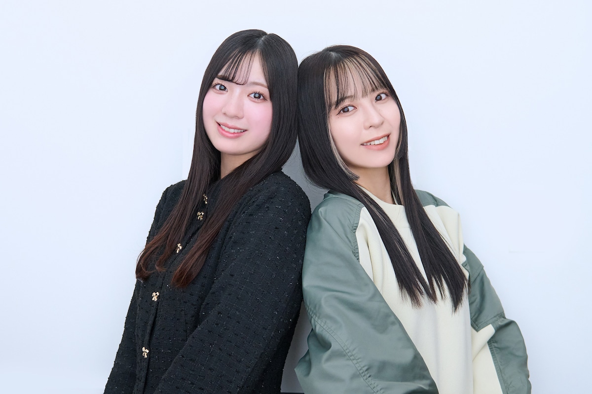 左から森末妃奈、谷口茉妃菜。