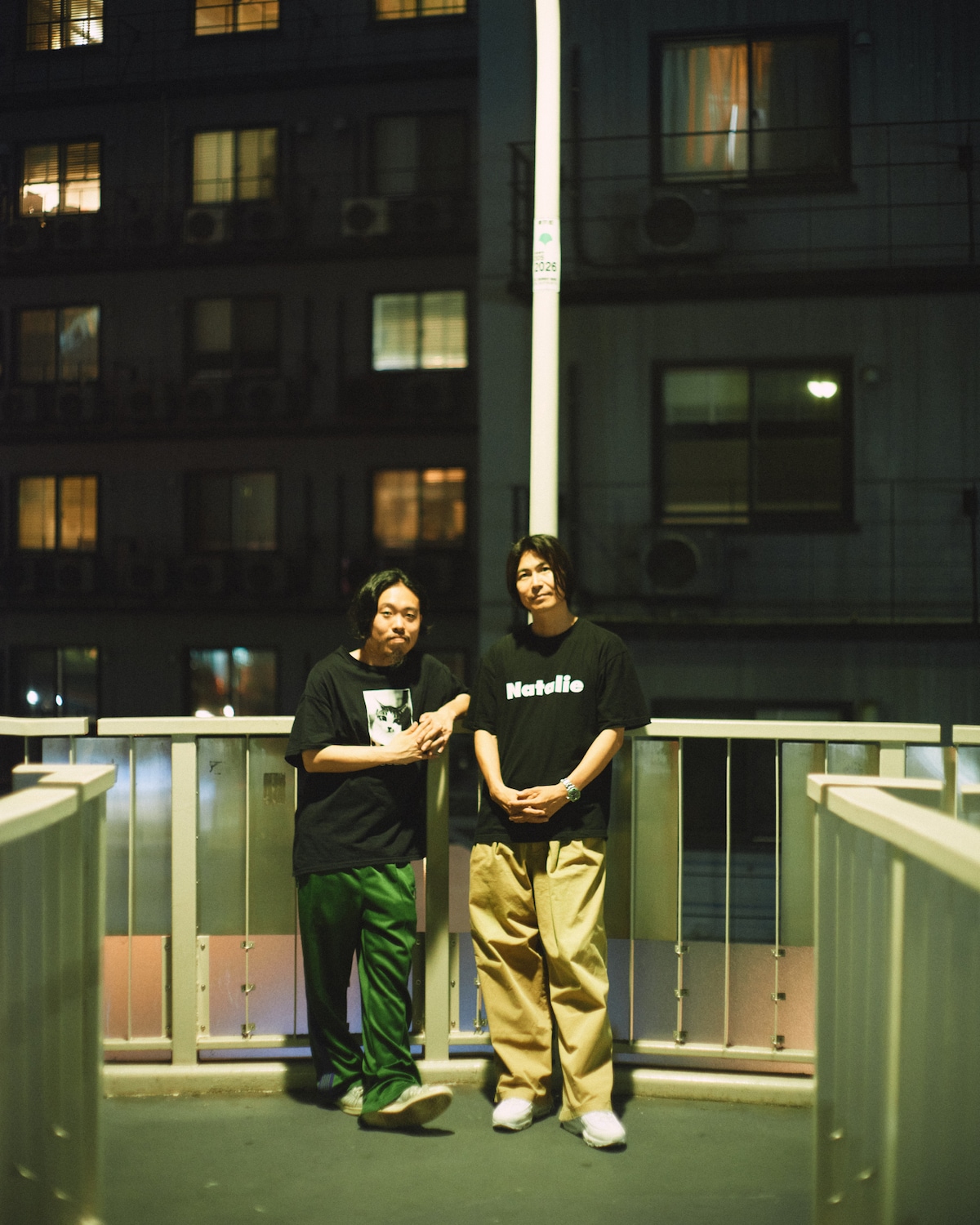 左から石若駿、佐藤征史(くるり)。