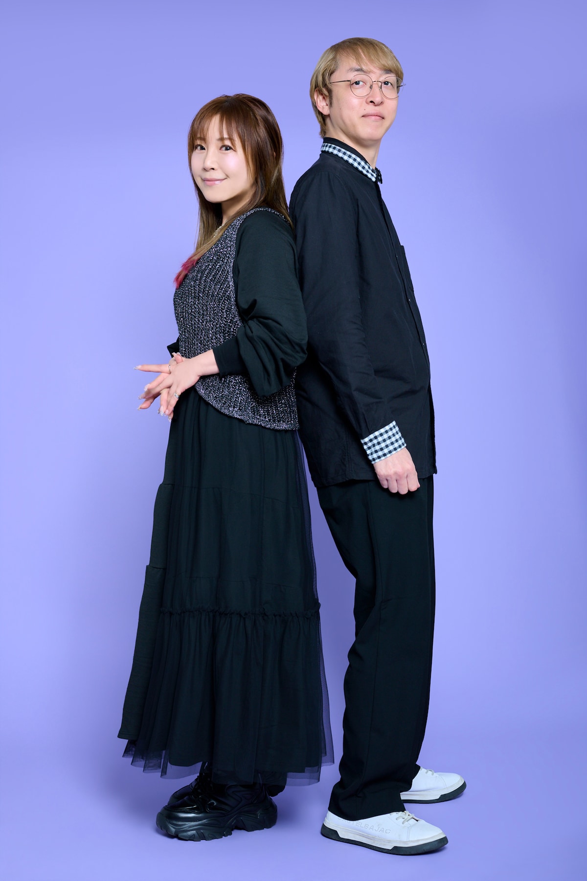 左から榊原ゆい、ヒゲドライバー。