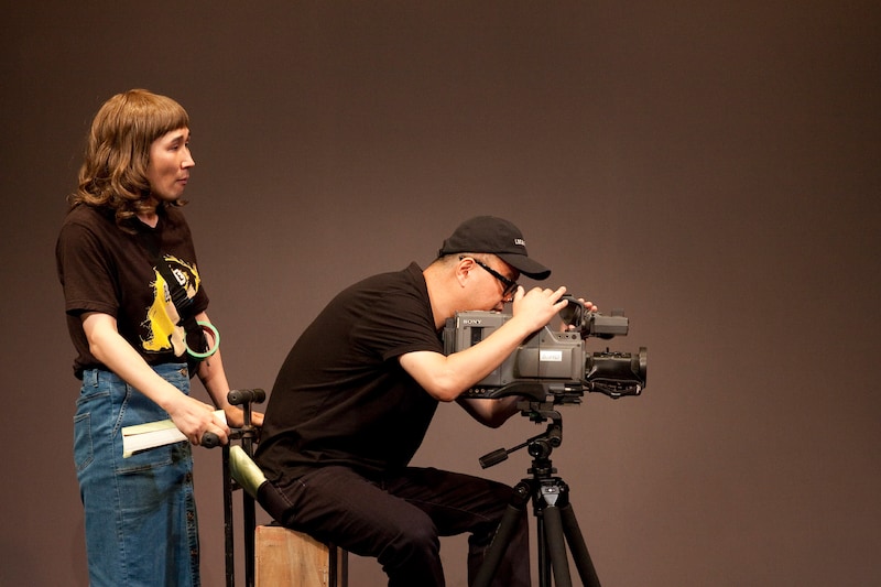 「カメラマンとアシスタント」