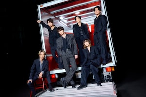 SixTONESの15thシングル「BOYZ」はソロ曲ありの充実作、その魅力を全曲レビュー