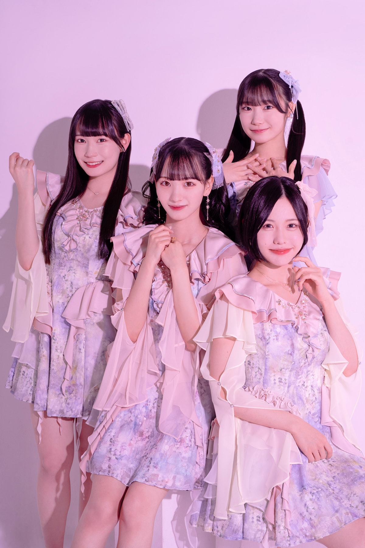 左から大村杏、末永桜花、倉島杏実、佐藤佳穂。