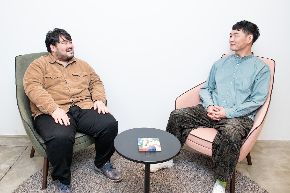 左から澤部渡、葛西敏彦。