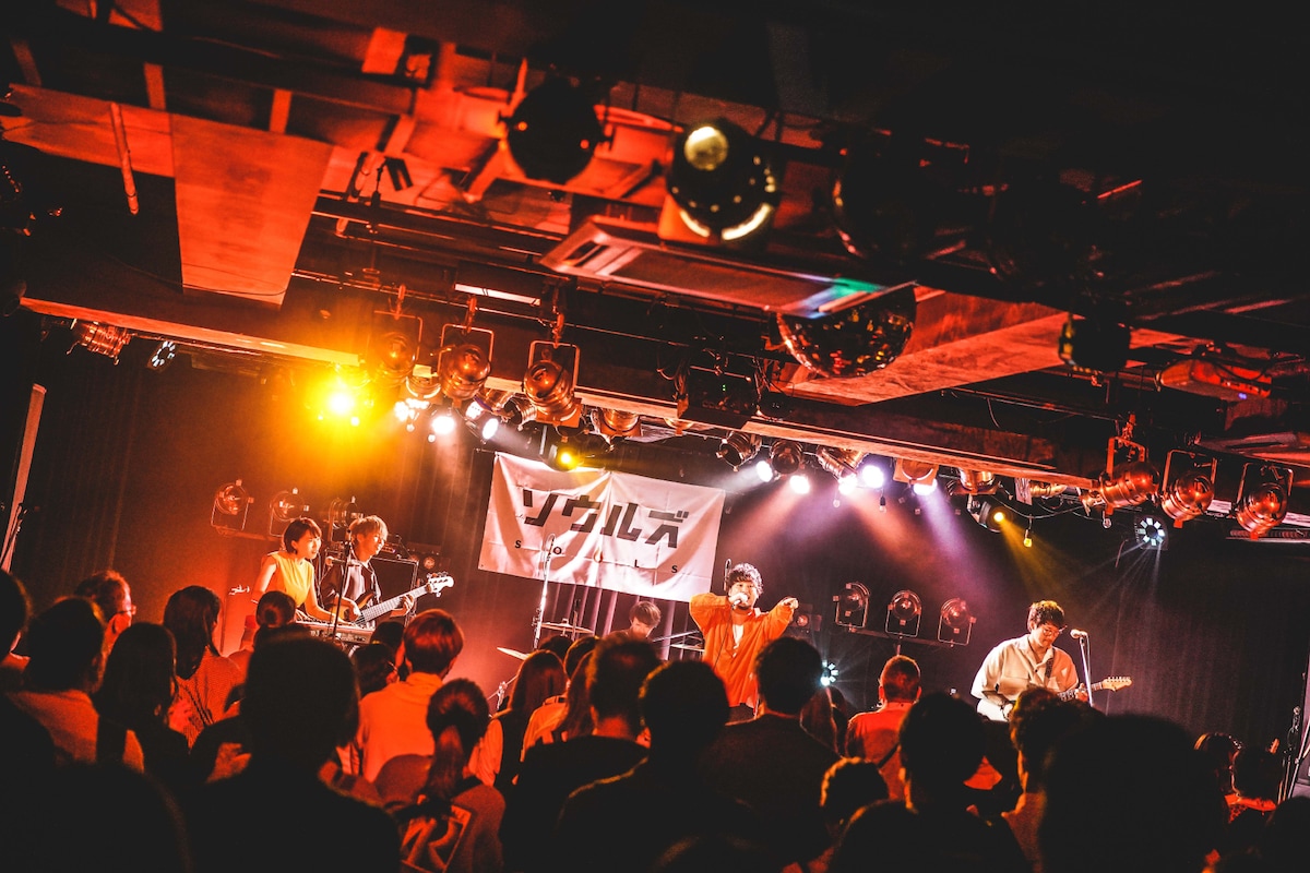 2021年9月に大阪・Music Club JANUSで行われた「ソウルズ ONE MAN LIVE 2021 ~RUN!~」の様子。