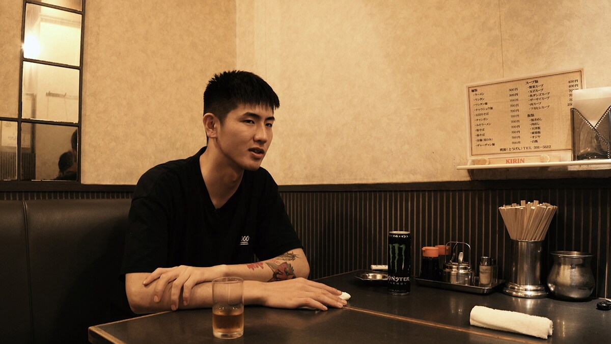 BLACK FILE  INTERVIEW: hyunis1000