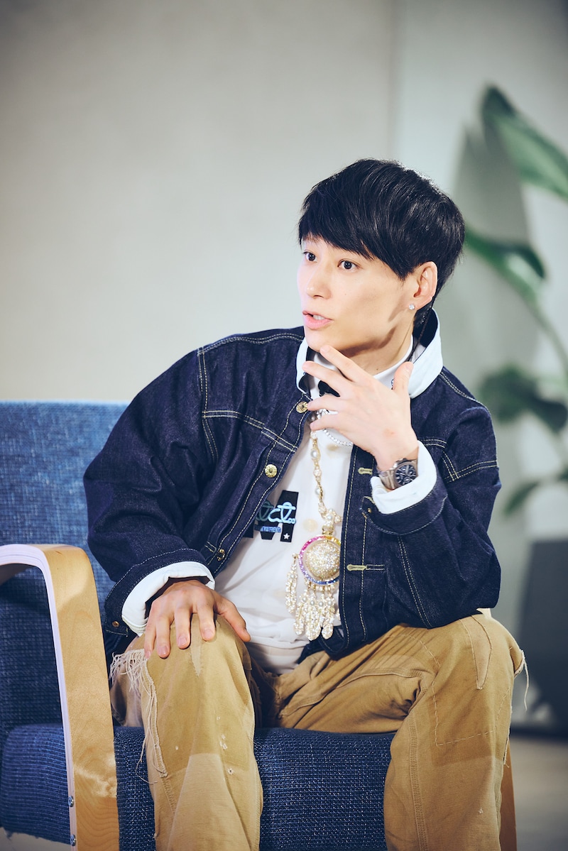 TAKUYA∞（UVERworld）