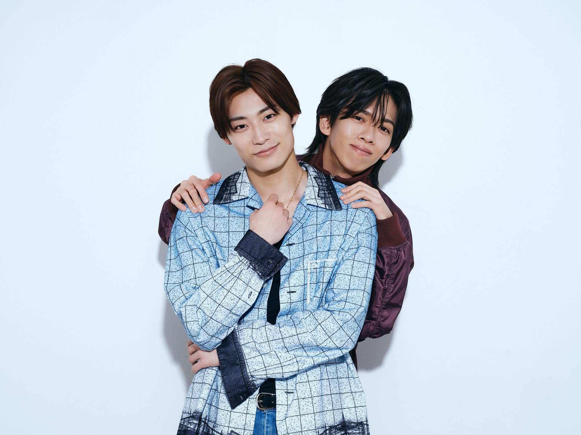 手前からアロハ、リョウガ。