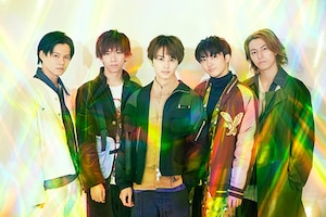 「迷子は不思議列車で旅をする」特集 超特急インタビュー