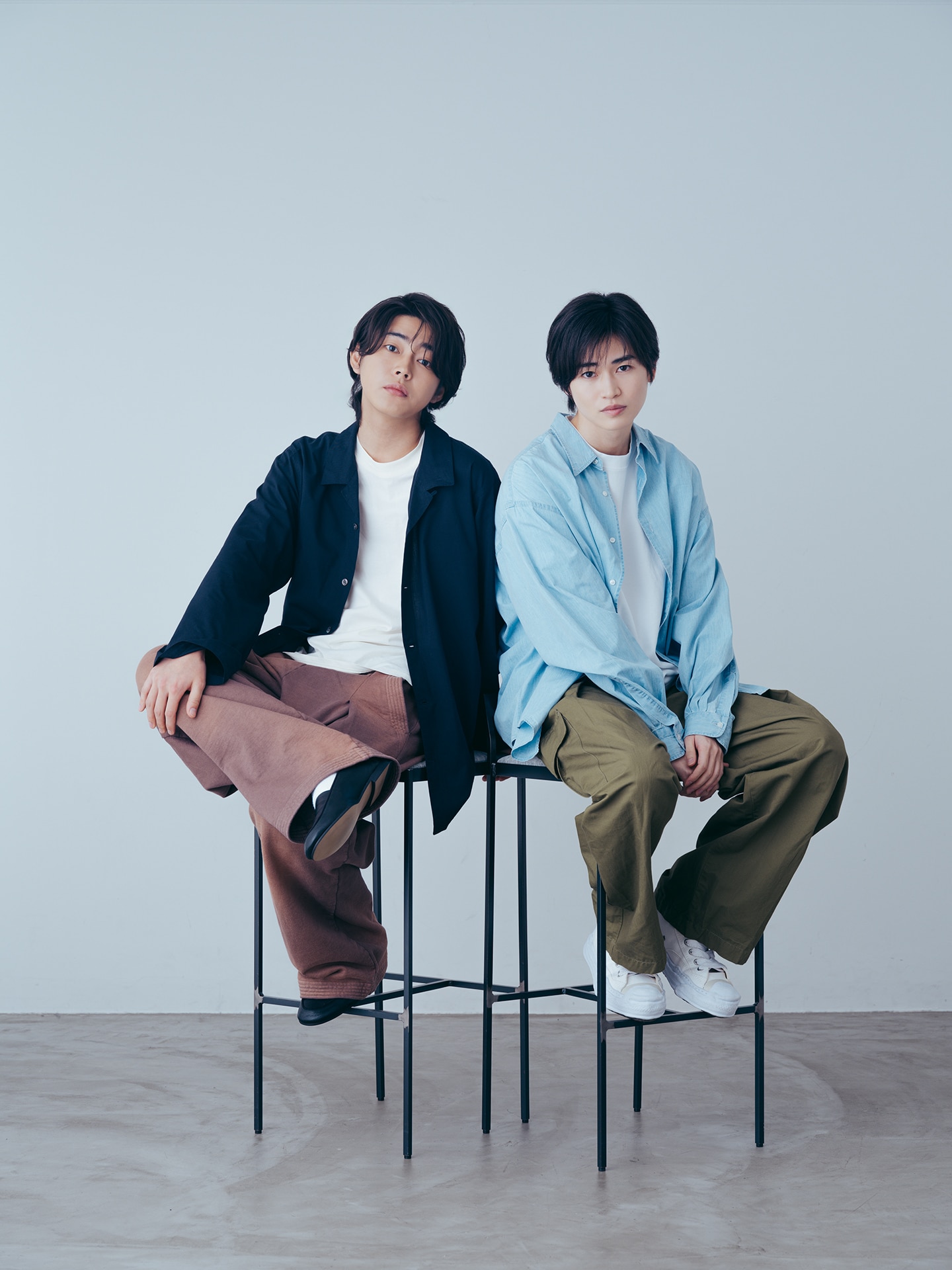 左から倉悠貴、西垣匠。2人は映画「六人の嘘つきな大学生」で初共演し、親交を深めてきた