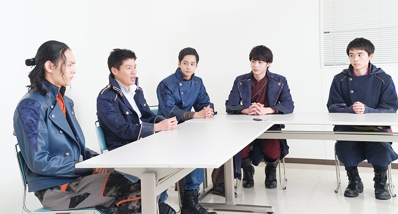 仮面ライダーセイバー 特集 スピンオフ 剣士列伝 座談会 劇場版座談会 映画ナタリー 特集 インタビュー