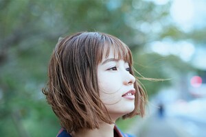 足立佳奈「Call me」「面影」インタビュー