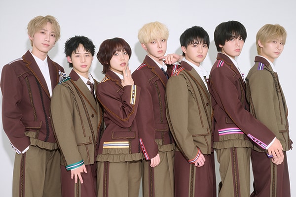 ももクロ高城れに“美ボディ”を披露、「週刊プレイボーイ」表紙＆巻頭