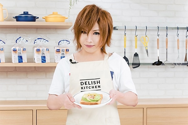 鬼龍院翔（ゴールデンボンバー）×超熟×DELISH KITCHEN特集｜アレンジで