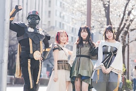 DESURABBITS ラストインタビュー｜若者と中年の異色アイドル「本気の解散ですよ」