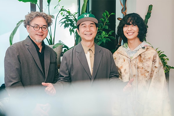 モトーラ世理奈「いかれたBaby」で歌手デビュー、演奏は 12 モトーラ世