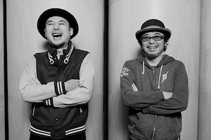 浜崎貴司キャリア初ベスト「シルシ」特集 浜崎貴司×奥田民生対談