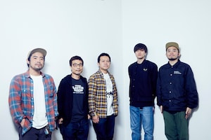 HUSKING BEE「Stay In Touch」特集 HUSKING BEE×MOROHAインタビュー