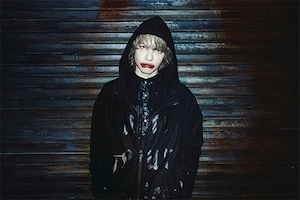 HYDE「BELIEVING IN MYSELF / INTERPLAY」インタビュー