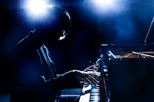 まらしぃ「marasy collection ～marasy original songs best & new～」インタビュー