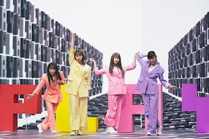 ももいろクローバーZ「PLAY!」特集｜ボーダーレスな配信ライブの見どころをメンバー＆クリエイターのコメントとともに紹介