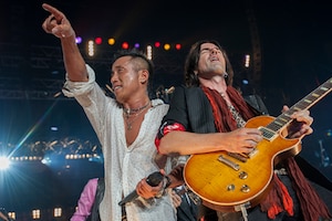 長渕剛 「TSUYOSHI NAGABUCHI "ARENA TOUR 2014 ALL TIME BEST" Live! one love, one heart」インタビュー