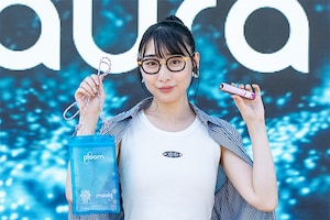 Ploom AURA特集 ハシヤスメ・アツコ インタビュー｜「WILD BUNCH FEST.」でも注目を浴びたスタイリッシュな新デバイス