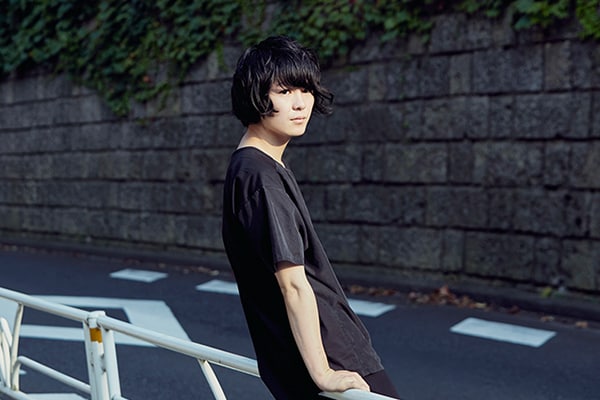 polly「哀余る」特集｜越雲龍馬インタビュー＆越雲×番場秀一対談