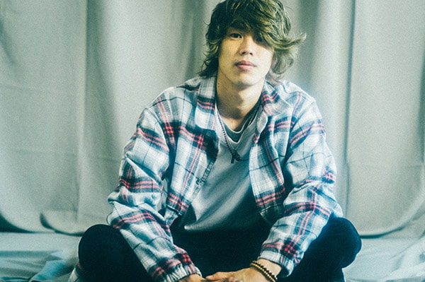 ReN「Fallin'」インタビュー｜力強さと優しさを追求した4曲、観客とのグルーヴを凝縮した初ライブ映像 - 音楽ナタリー 特集・インタビュー