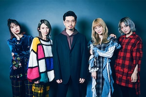 SCANDAL「Kiss from the darkness」インタビュー｜インタビュアー：ハマ・オカモト（OKAMOTO'S）