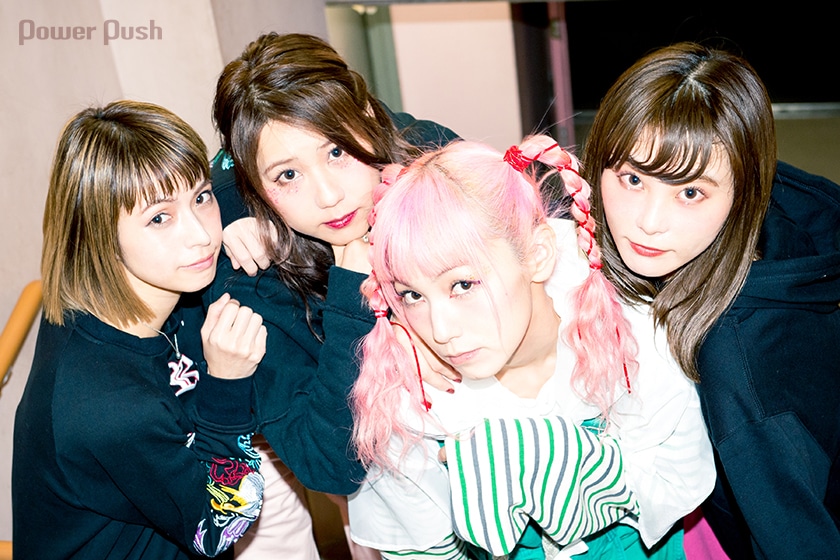 Scandal Tour 18 Honey 特集 ミート グリートレポート Scandalインタビュー 過去最大級の自信でお届けするメジャー10年目のホールツアー 音楽ナタリー 特集 インタビュー Scandal Tour 18 Honey 特集 ミート グリートレポート Scandalインタビュー 過去最大級の自信でお届けするメジャー10年目のホールツアー 音楽ナタリー 特集 インタビュー