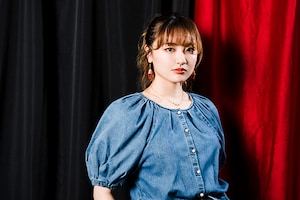 鈴木瑛美子インタビュー｜「キングダム」EDテーマで澤野弘之とタッグ。レコーディングで表現した強い女性像とは