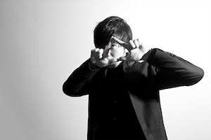 TeddyLoid「UNDER THE BLACK MOON」特集