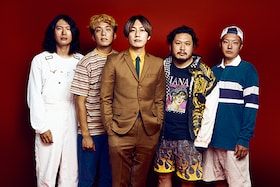 「CRAZY」なコラボ実現！ TENDOUJIとTHE BAWDIES・ROYが考えるガレージ感の生み出し方、英語で歌うこと