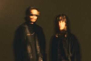ザ・クロマニヨンズのMVを6本撮影、PERIMETRON所属の2人組ユニットMargtが制作の裏側を語る