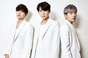 ZEUS「Thunder / Re Smile」インタビュー