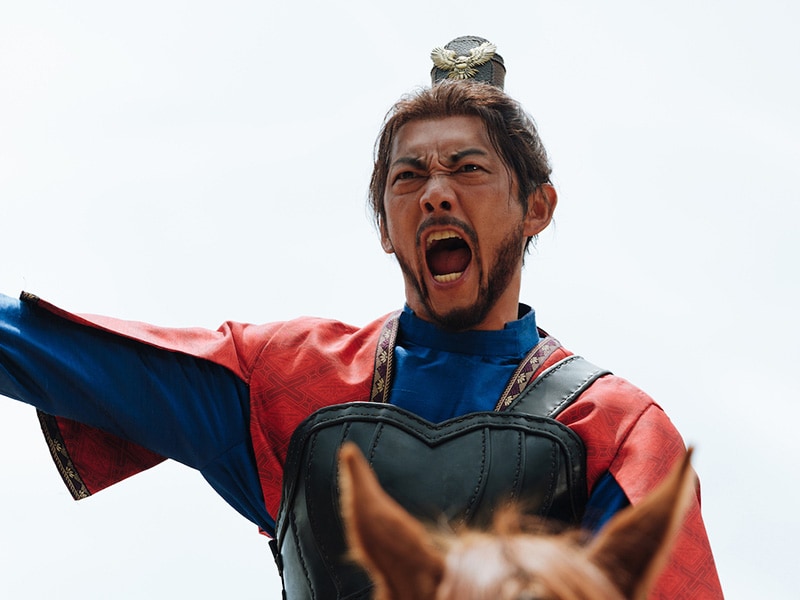 晁蓋（演：反町隆史）