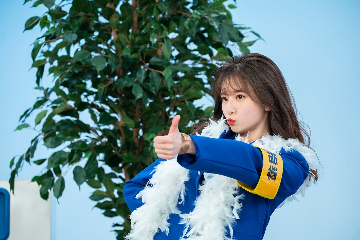 バブ美先生（菅原咲月）