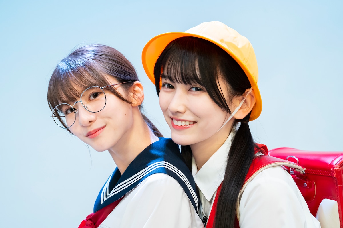 菅原咲月（左）と池田瑛紗（右）。