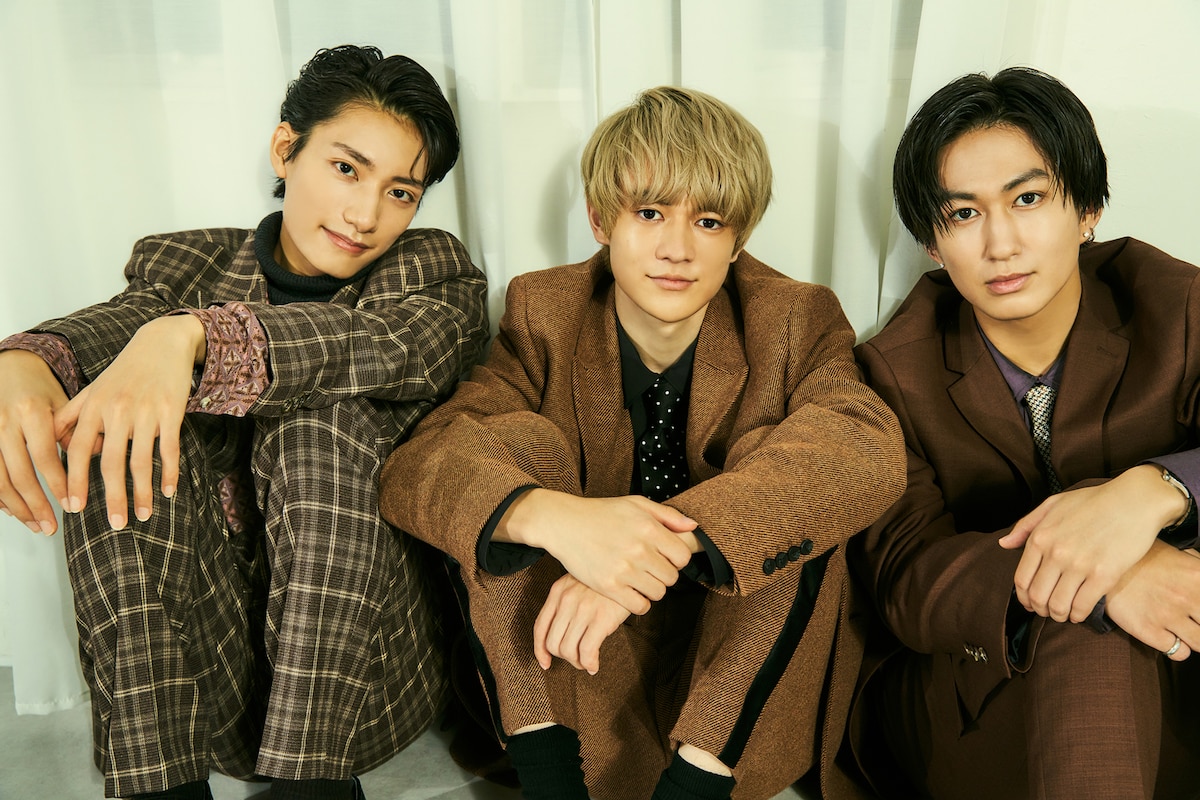 左から柴崎楽、伊藤壮吾、池田彪馬。