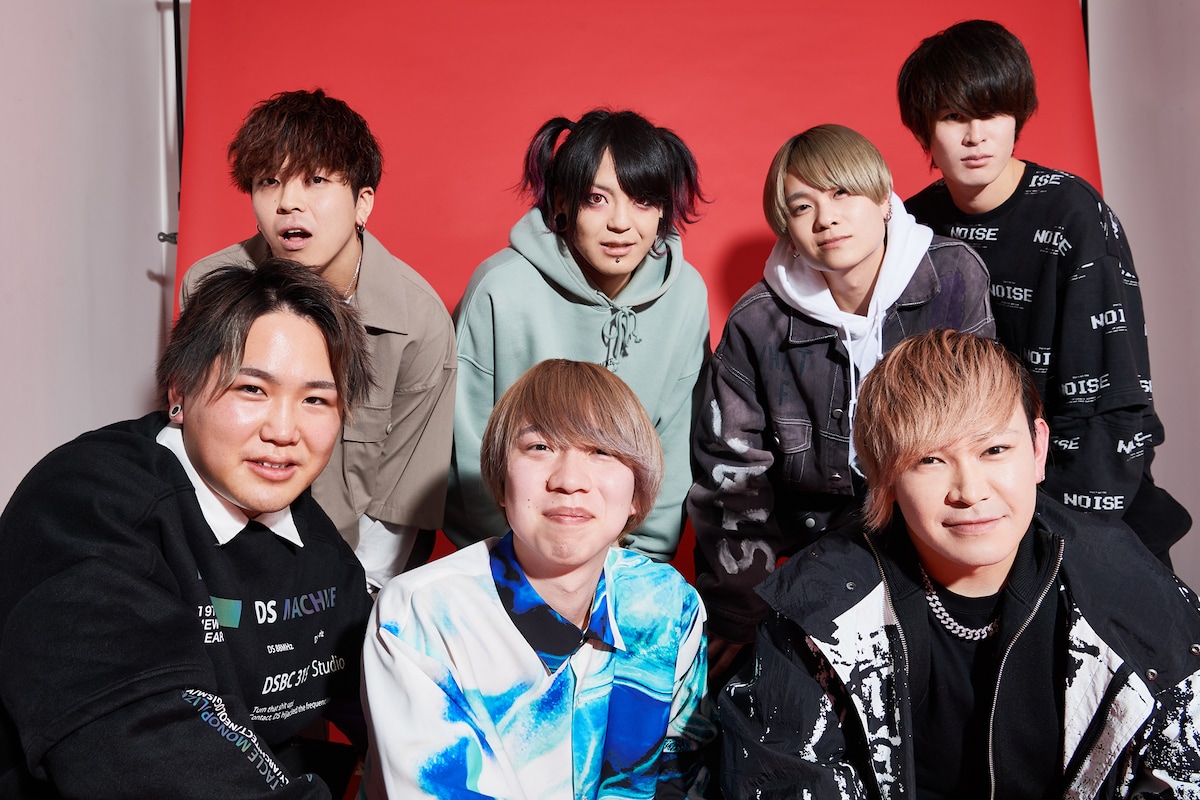 夕闇に誘いし漆黒の天使達、Non Stop Rabbit。