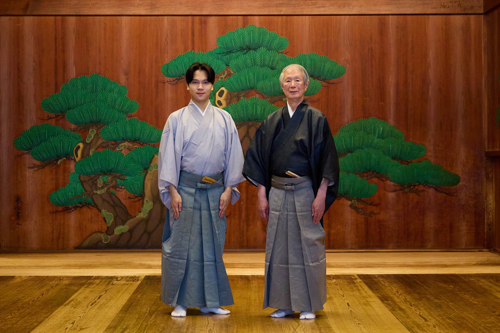 栗山民也演出、藤原竜也＆山本裕典「鱈々」がDVDに - ステージナタリー