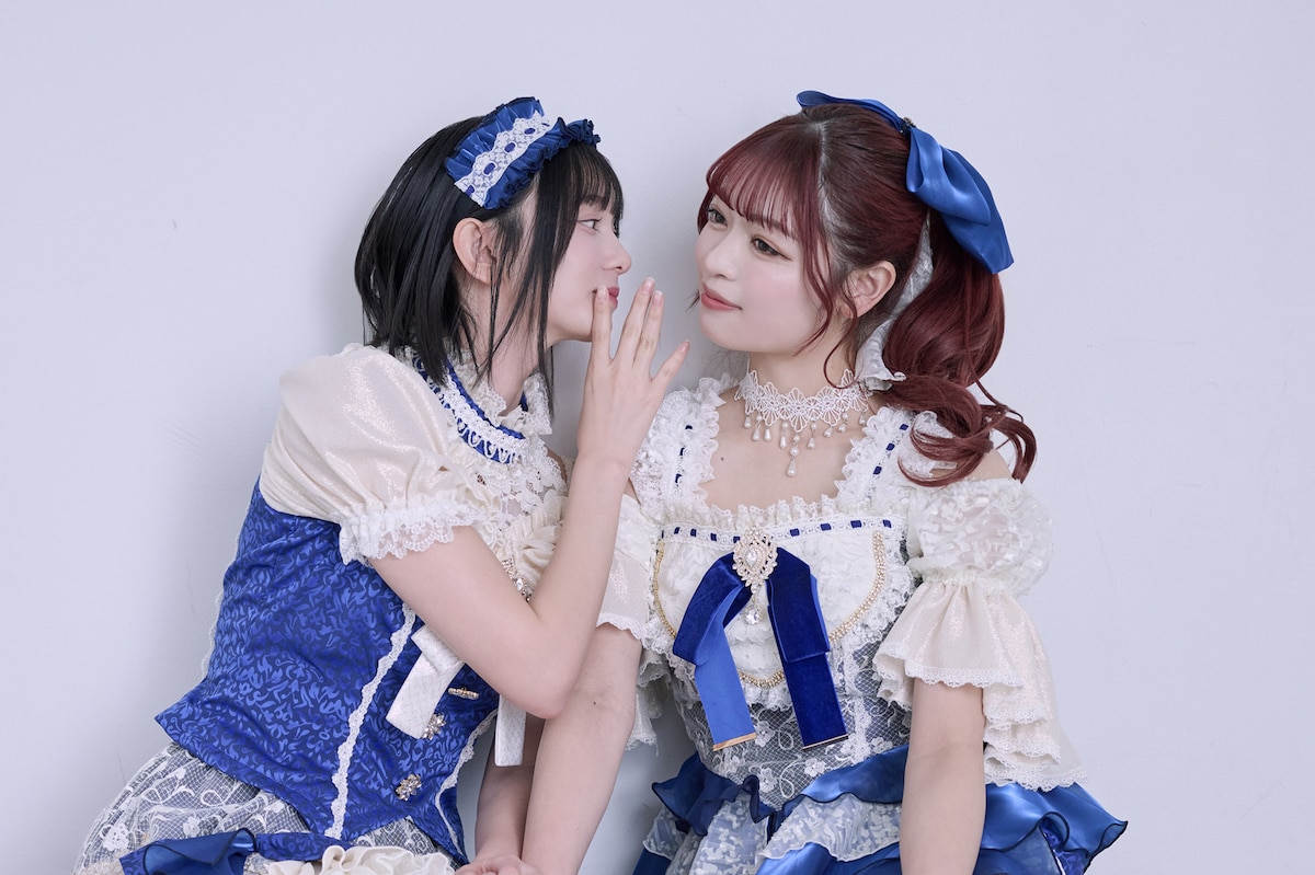 左から熊澤風花、白岡今日花。