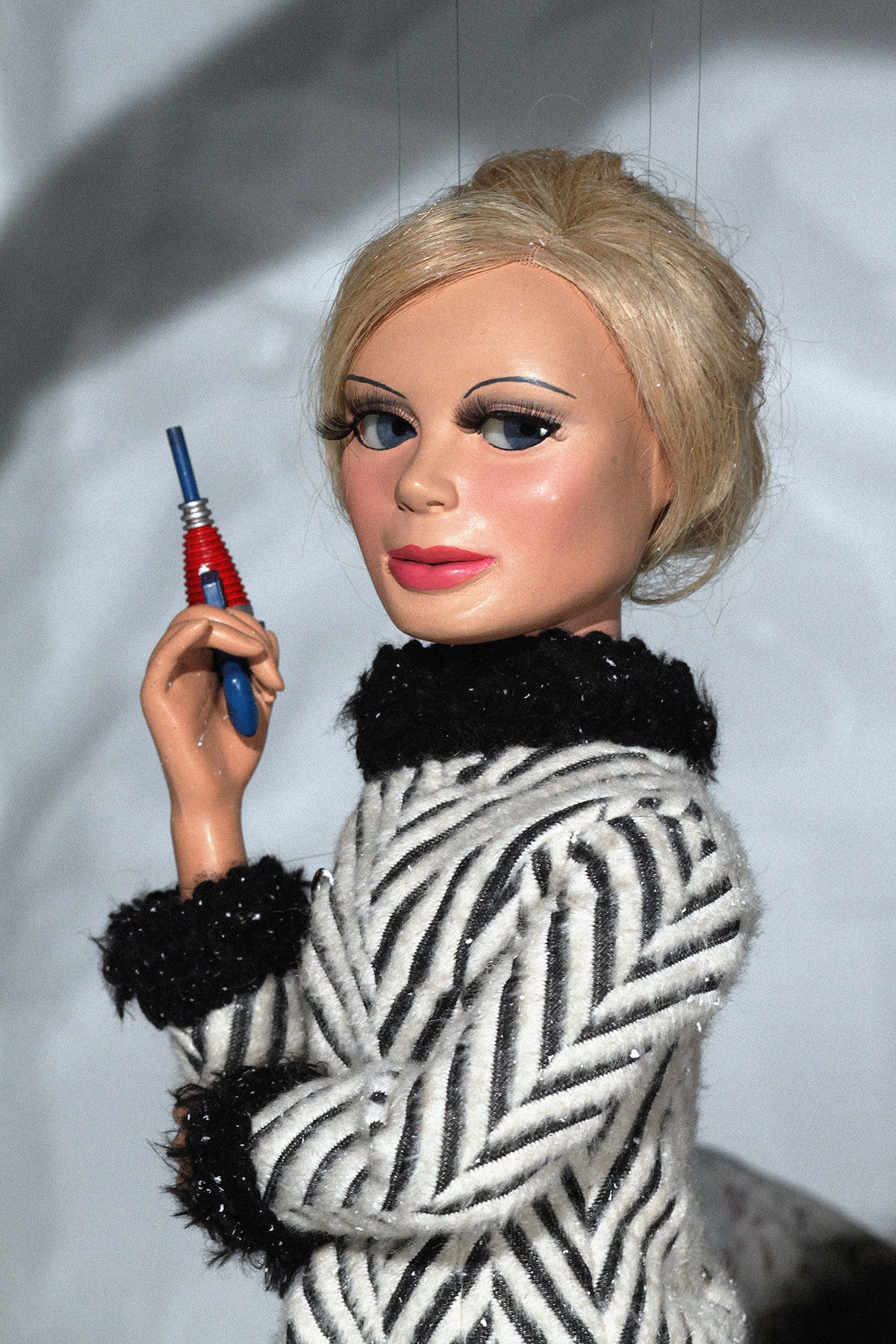 「雪男の恐怖」より、レディ・ペネロープ。