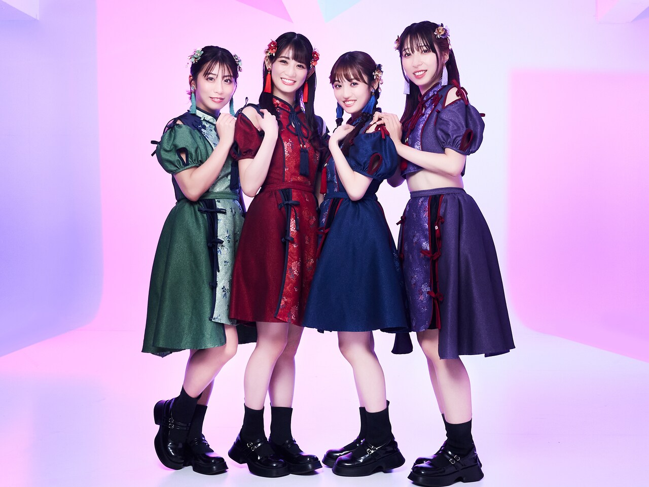 TEAM SHACHI「待ち合わせに、飽きもと。」インタビュー｜TikTok